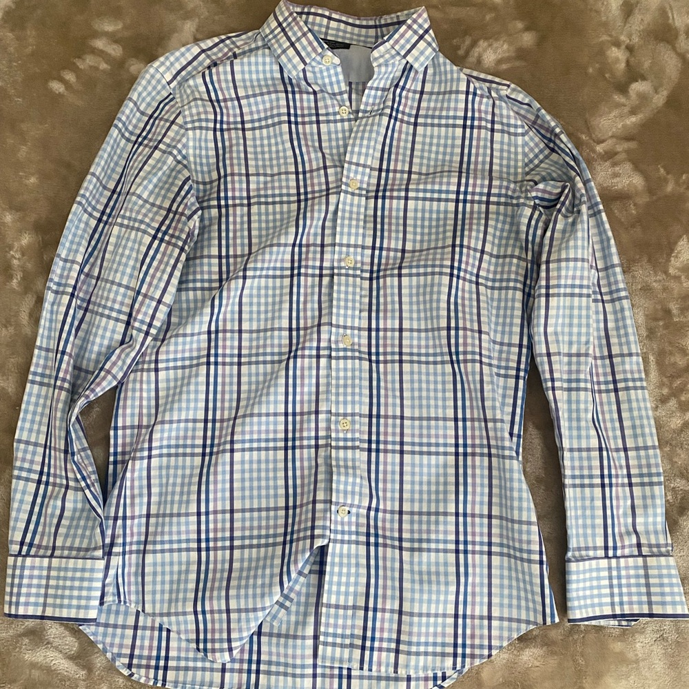 Banana Republic Bright Slim Fit Button Up Shirt
